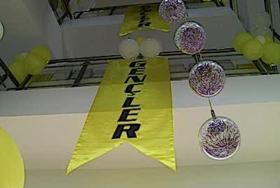 Açılış Bayrak Dekorasyonu