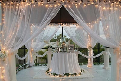 Nişan Organizasyonu Masa Sandalye süsleme