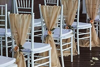 Şirket Pikniği Organizasyonu masa sandalye süsleme