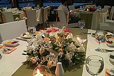 Şirket Yemeği Çiçek Süsleme Masa Çiçeği