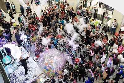 Şirket Yemeği Gösteri ekipleri Sihirbaz kirala jonglör kirala