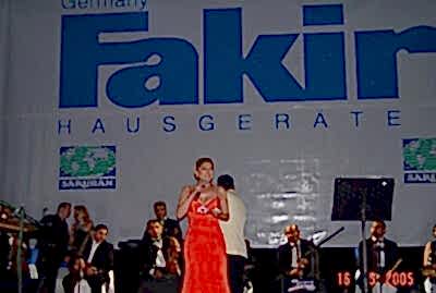 Şirket Yemeği Sanatçı sunucu temini